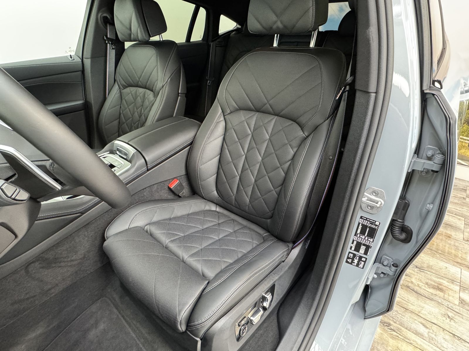 BMW X6 xDrive40d M Sport Pro - Samsaru's Car Outlet