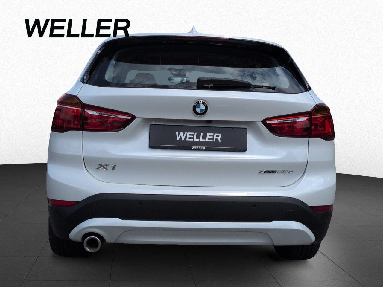 BMW X1 xDrive 25e Advantage - Samsaru's Car Outlet