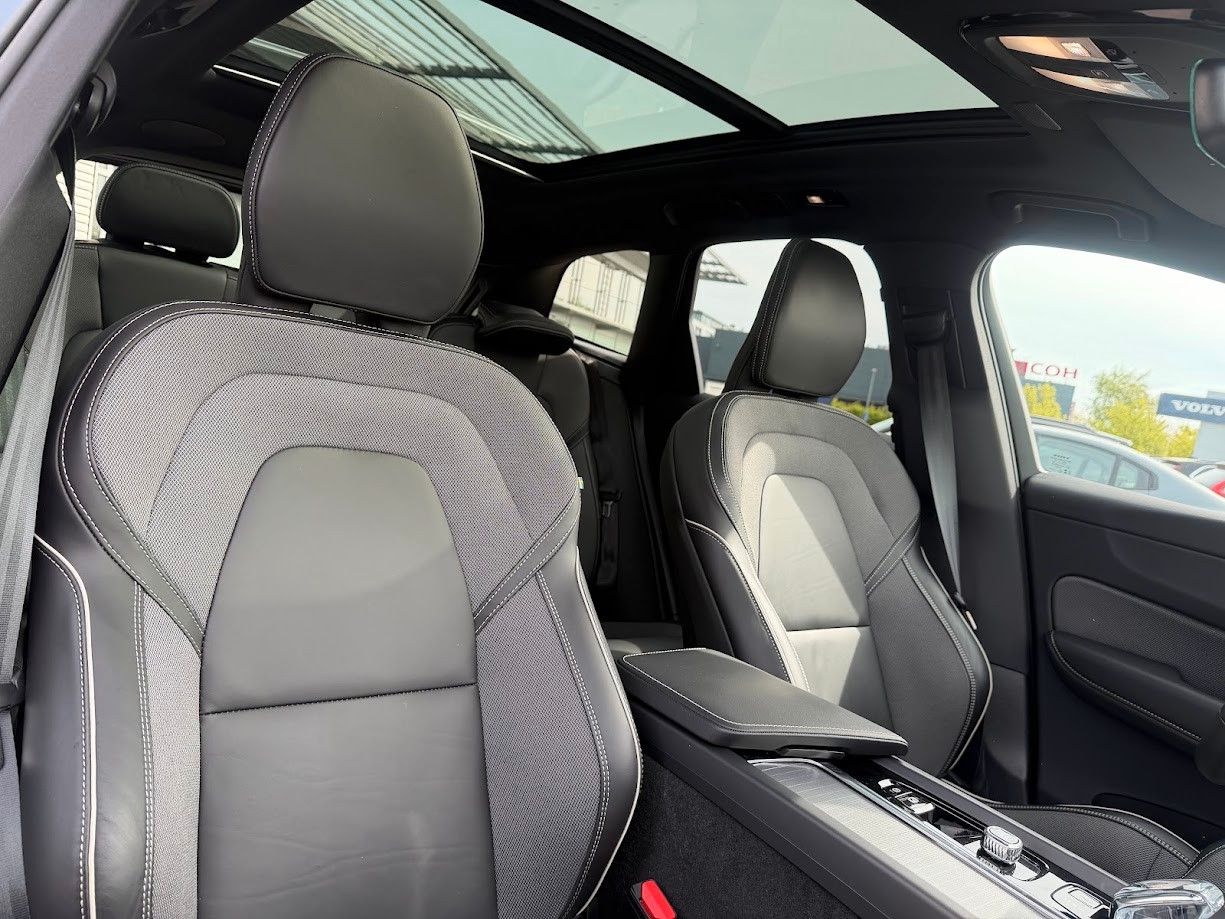 Volvo XC60 B5 Ultra Dark AWD