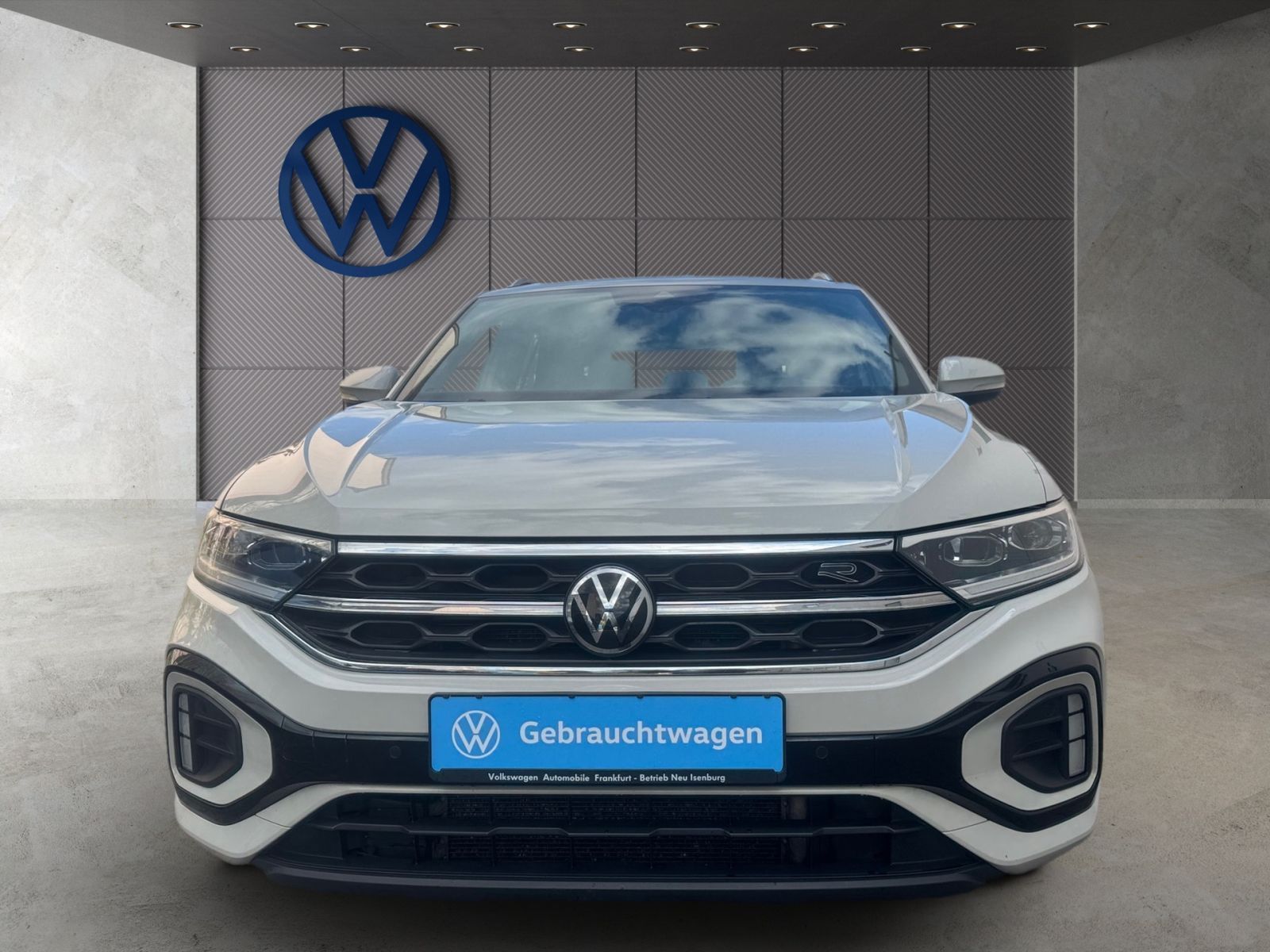 Volkswagen T-Roc 2.0 TDI DSG R-Line - Samsaru's Car Outlet