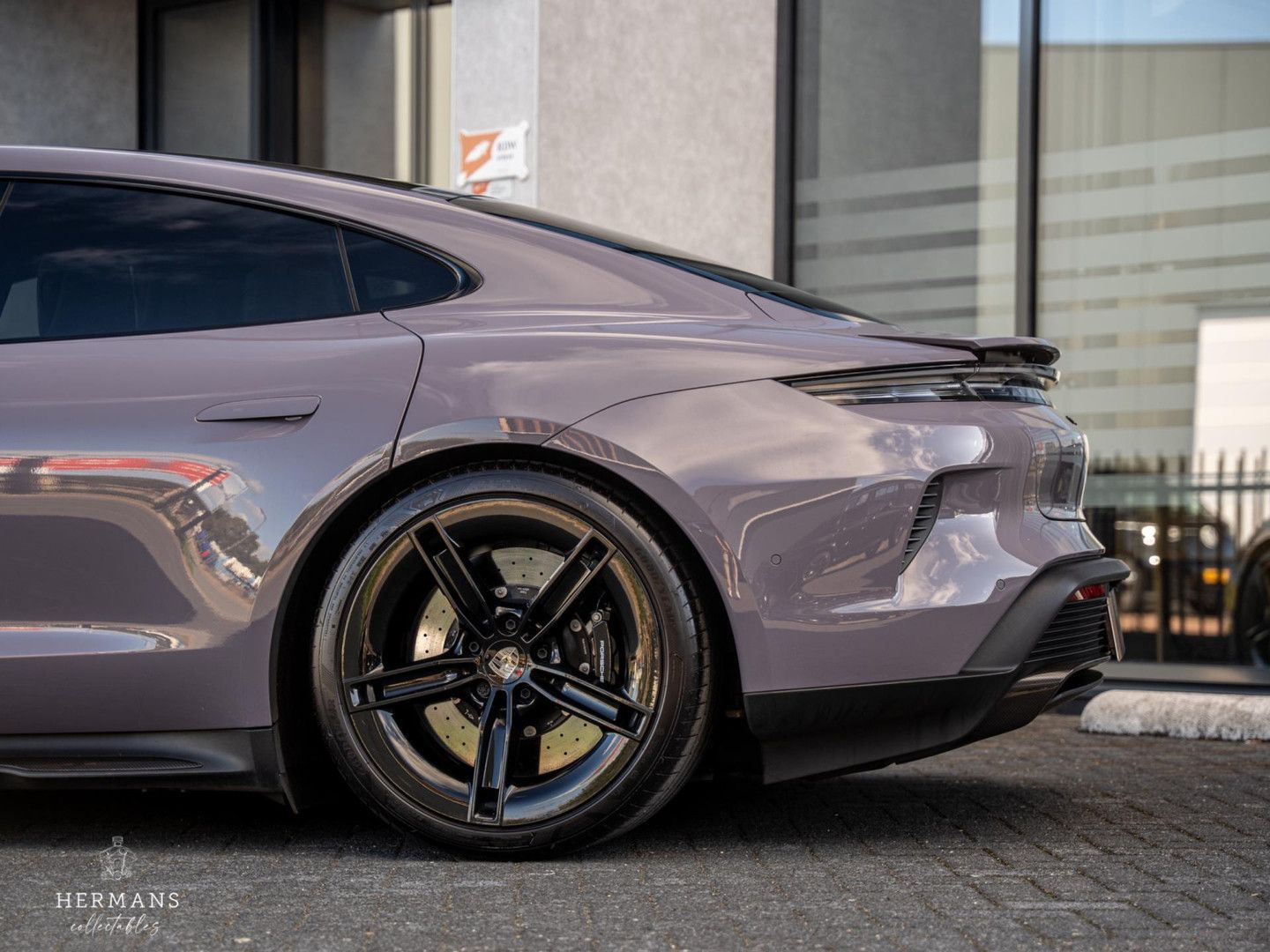 Porsche Taycan Turbo S 105 kWh / Org. NL / Burmester / S