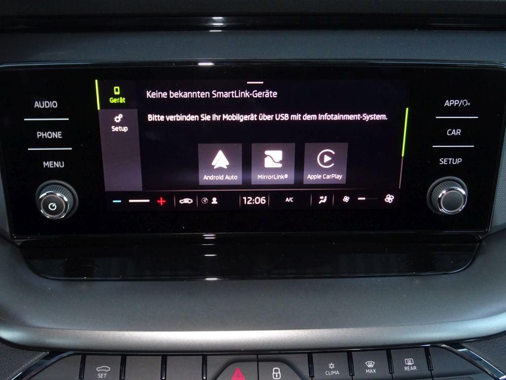 Skoda Octavia Combi 1.0 TSI - Samsaru's Car Outlet