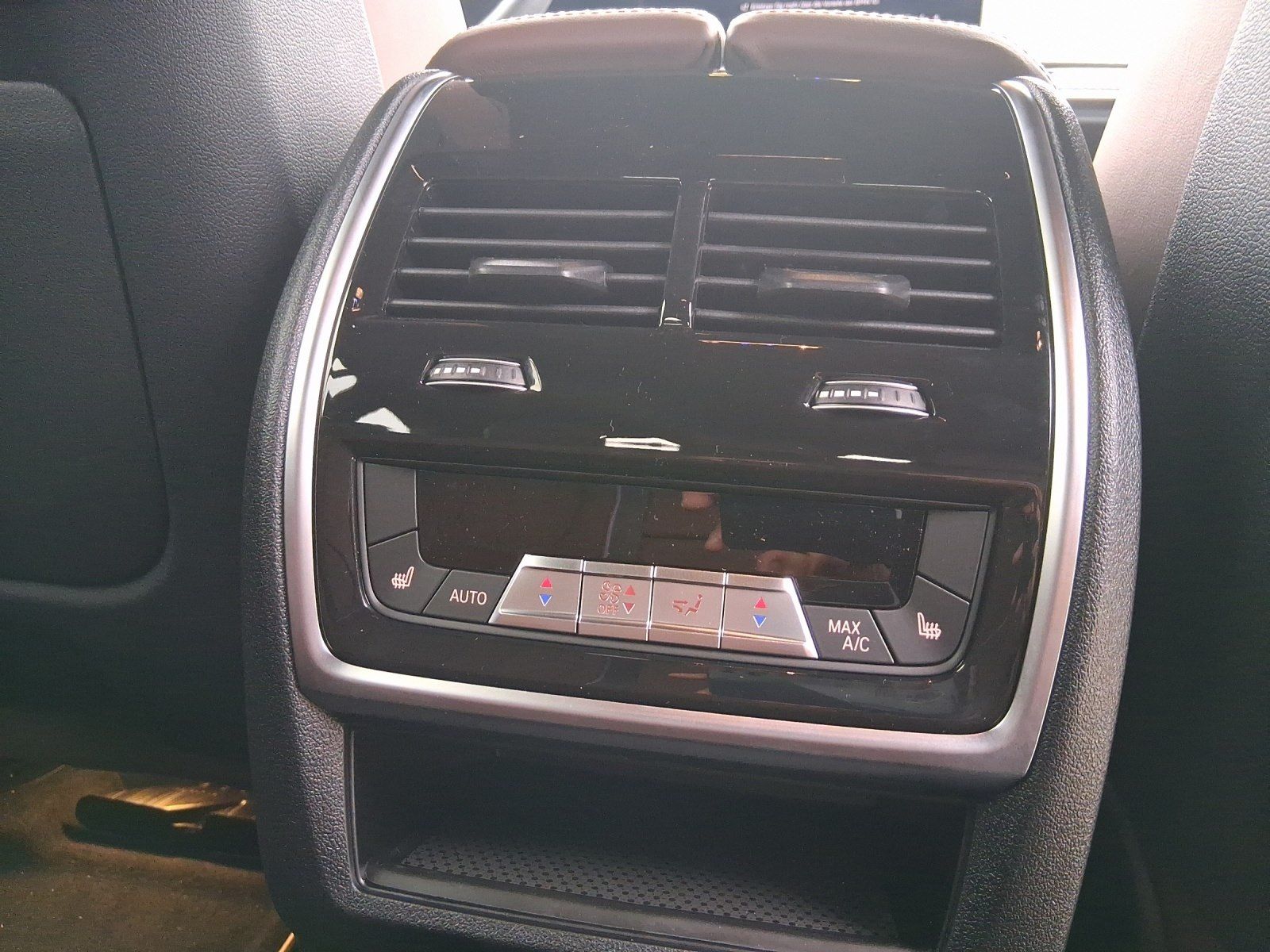 BMW X6 xDrive40d UPE 135.090,- € #exclusive