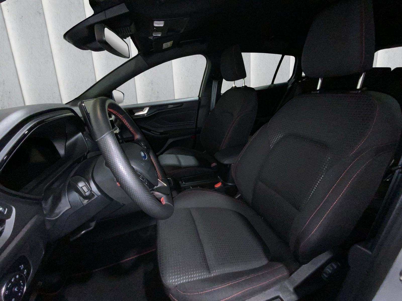 Ford Focus ST-Line X Turnier Aut.*AHK*ACC*HUD*KAM*NAV