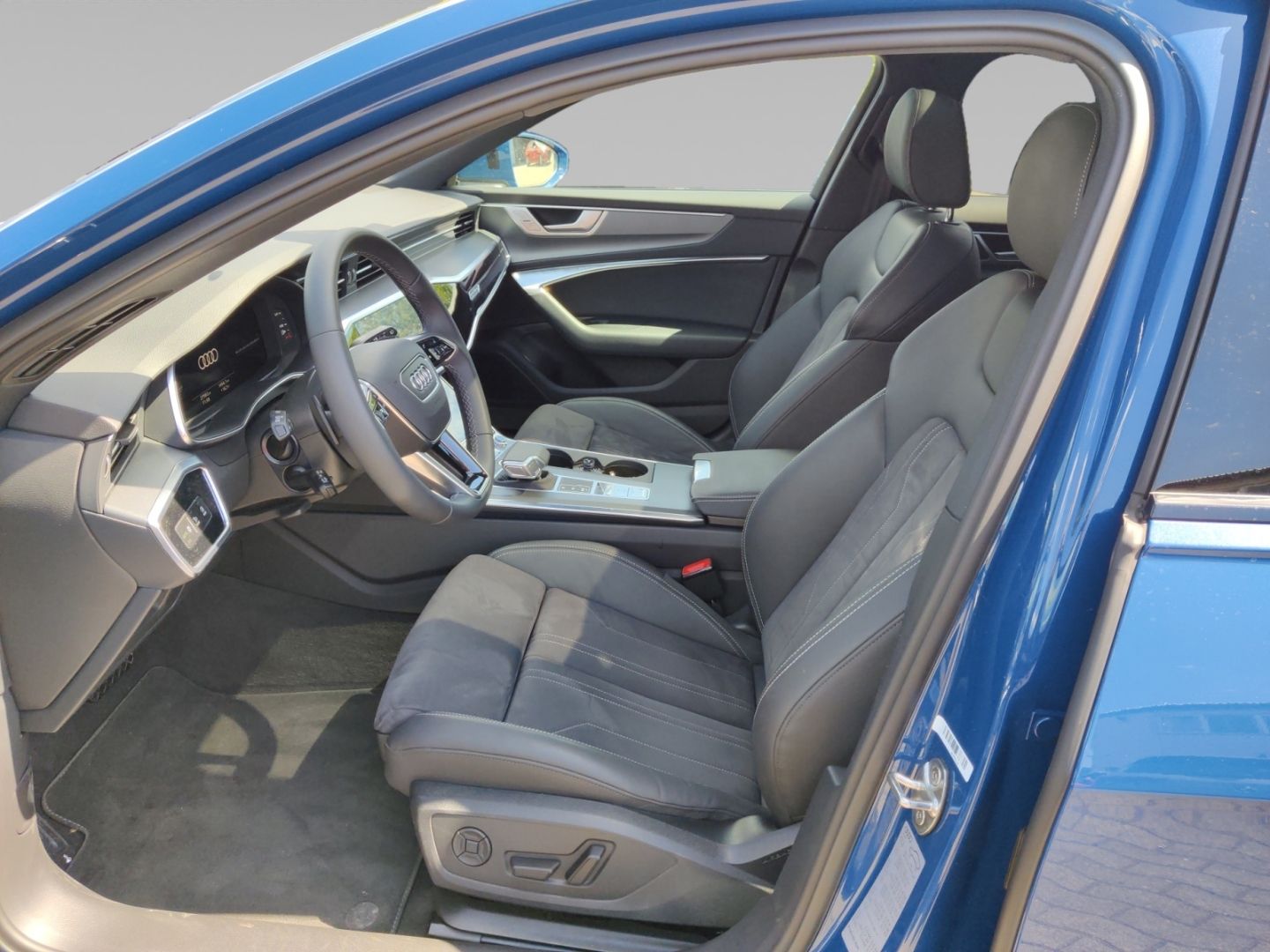 Audi A6 Avant 50 TDI quattro S line - Samsaru's Car Outlet