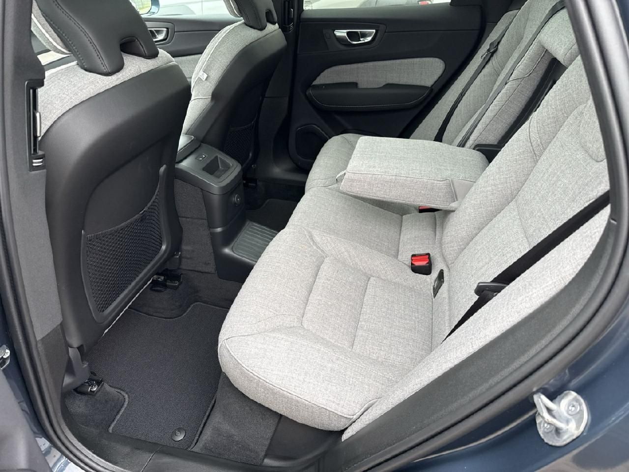 Volvo XC60 Plus Bright Recharge Plug-In Hybrid AWD