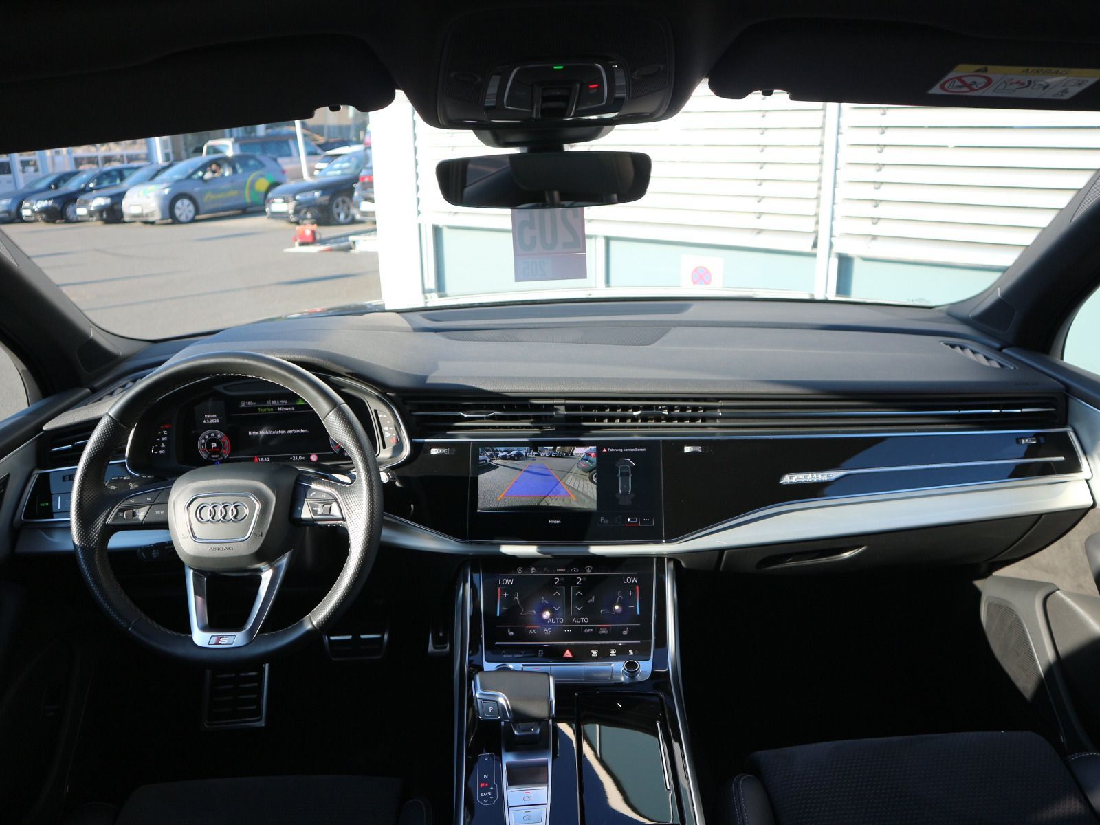 Audi Q7 S line 55 TFSI quattro 7-SITZER*AHK*PANO*STHZ