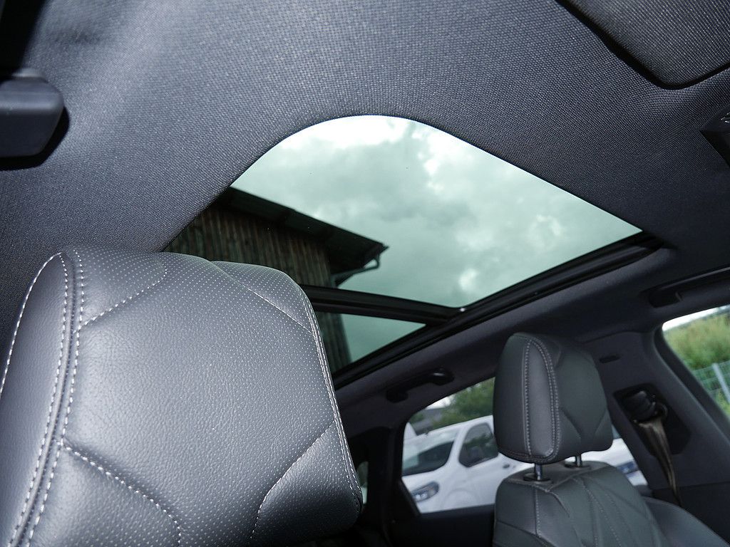 DS Automobiles DS 7 Crossback E-Tense Rivoli 4x4 ACC LED PANO