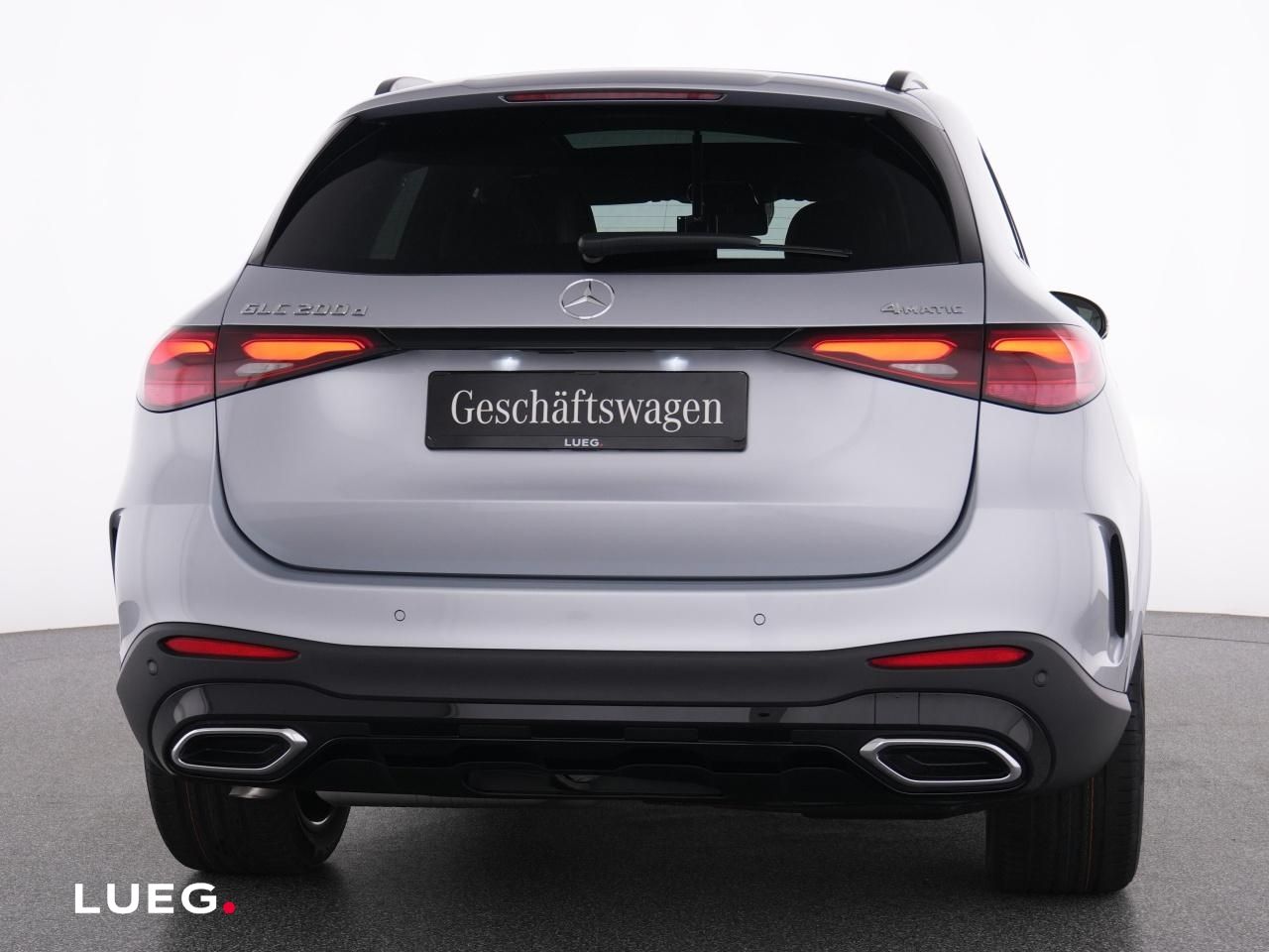 Mercedes-Benz GLC 200 d 4M AMG+NIGHT+20''+PANO+AHK+SOUND+360°+