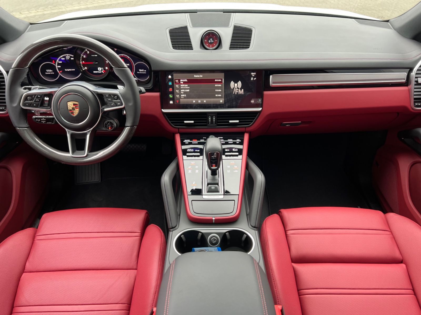 Porsche CAYENNE COUPE PLATINUM EDITION, SPORT CHRONO