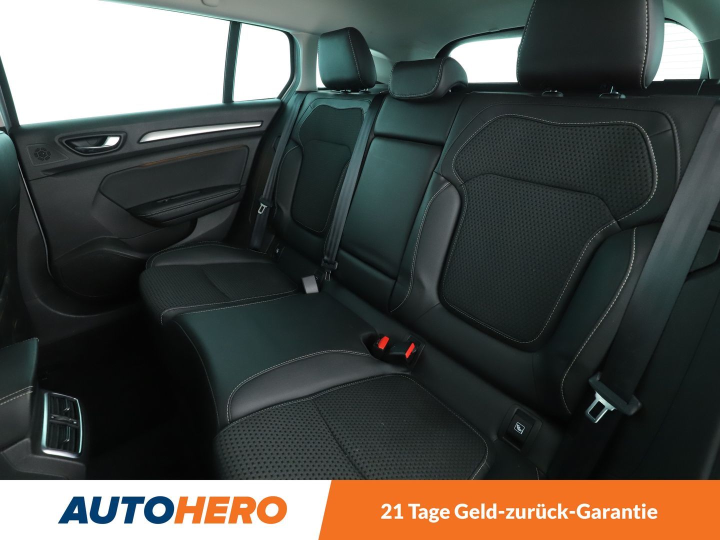 Renault Megane 1.5 Blue dCi BOSE-Edition - Samsaru's Car Outlet