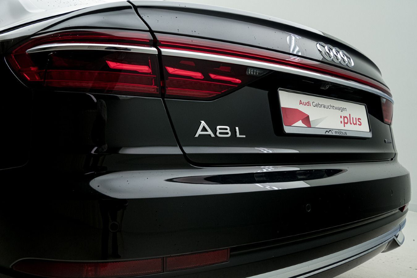 Audi A8 L 60 TFSI e quattro - Samsaru's Car Outlet