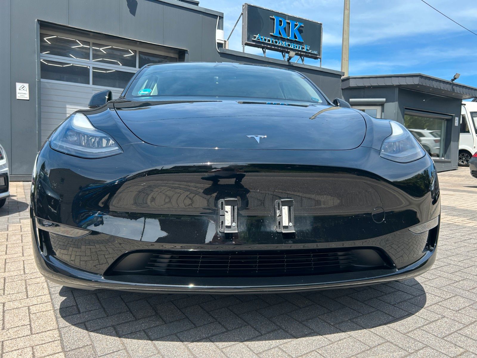 Tesla Model Y Performance Dual AWD
