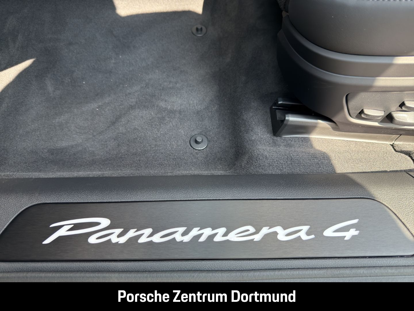 Porsche Panamera 4 E-Hybrid BOSE Surround-View InnoDrive