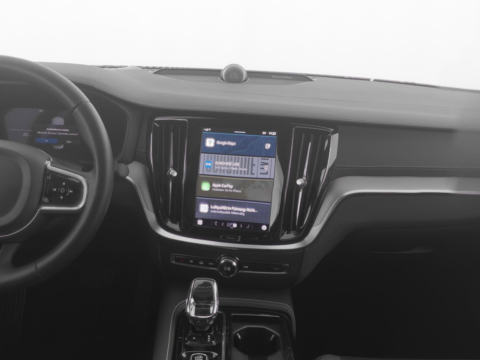 Volvo S60 T8 Recharge Ultimate Dark 19"+B&W+AHK+360°