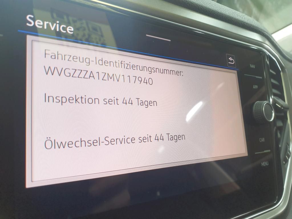 Volkswagen T-Roc Style 1.5 TSI DSG - Samsaru's Car Outlet