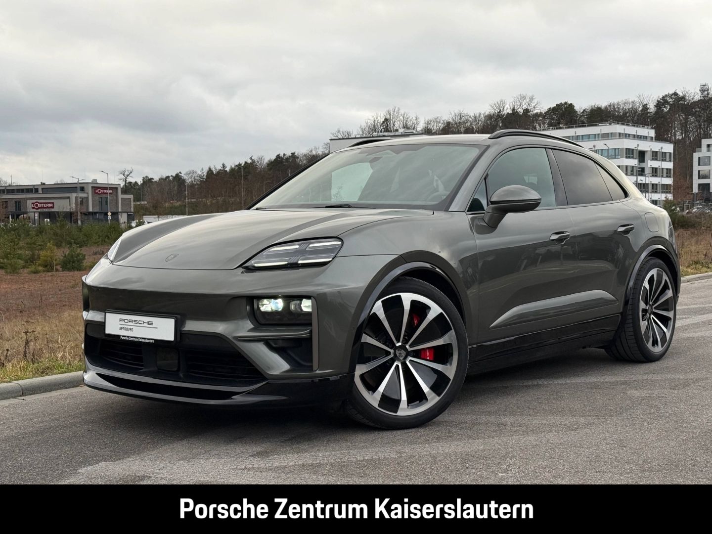 Porsche Macan Turbo 22-Zoll Rückfahrkamera LED-Matrix