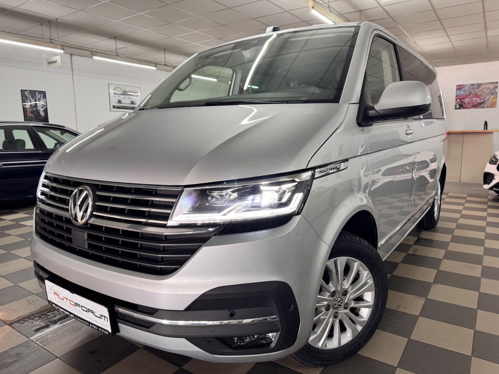 Volkswagen T6.1 Multivan 2.0 TDI DSG - Samsaru's Car Outlet