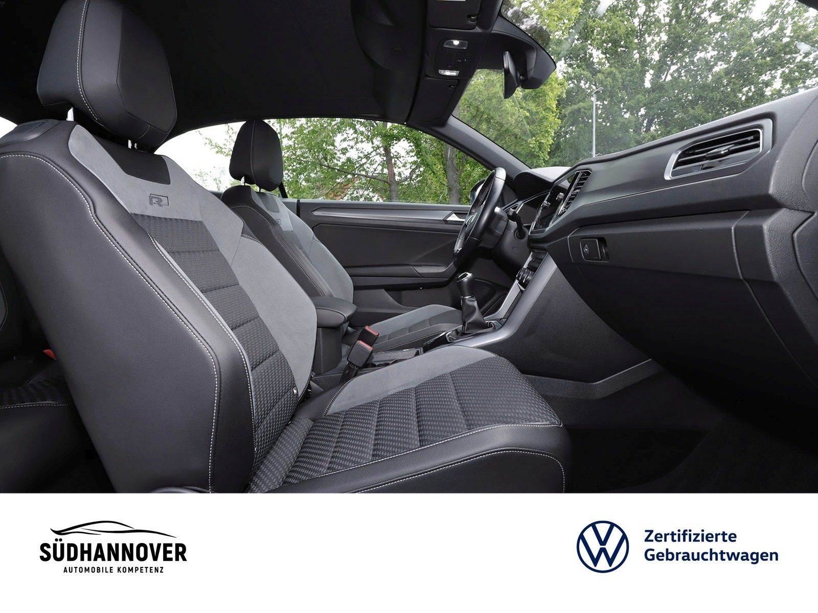 Volkswagen T-Roc R-Line 1.5 TSI - Samsaru's Car Outlet