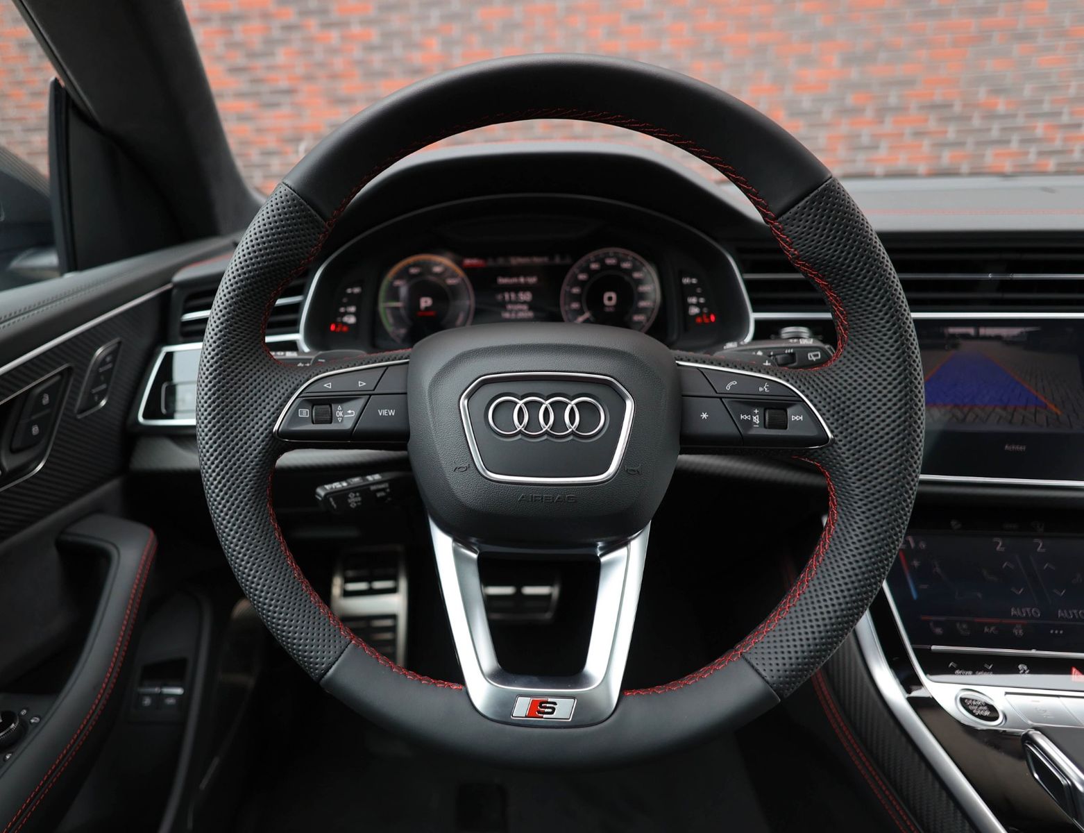 Audi Q8 60 TFSIe Quattro - Samsaru's Car Outlet