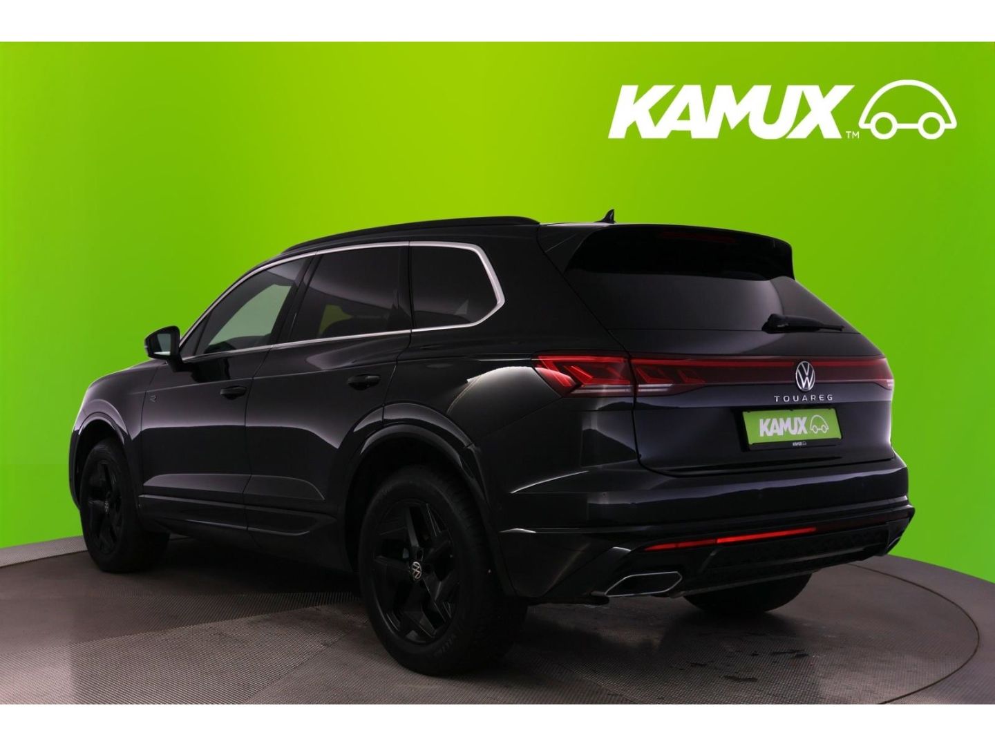 Volkswagen Touareg 3.0 V6TDI 4Motion DSG R-Line+LED+PANO