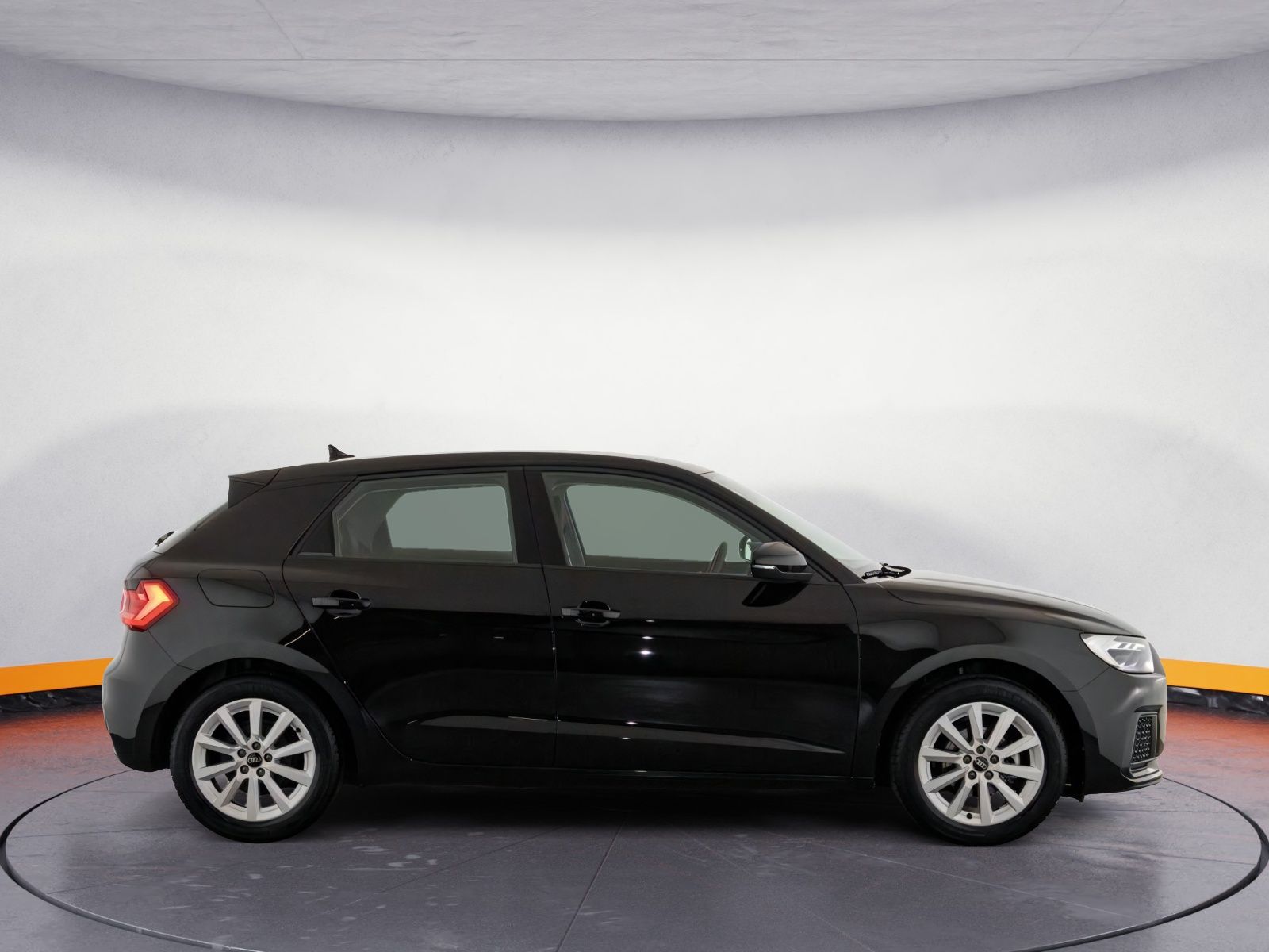 Audi A1 Sportback 25 TFSI Advanced - Samsaru's Car Outlet