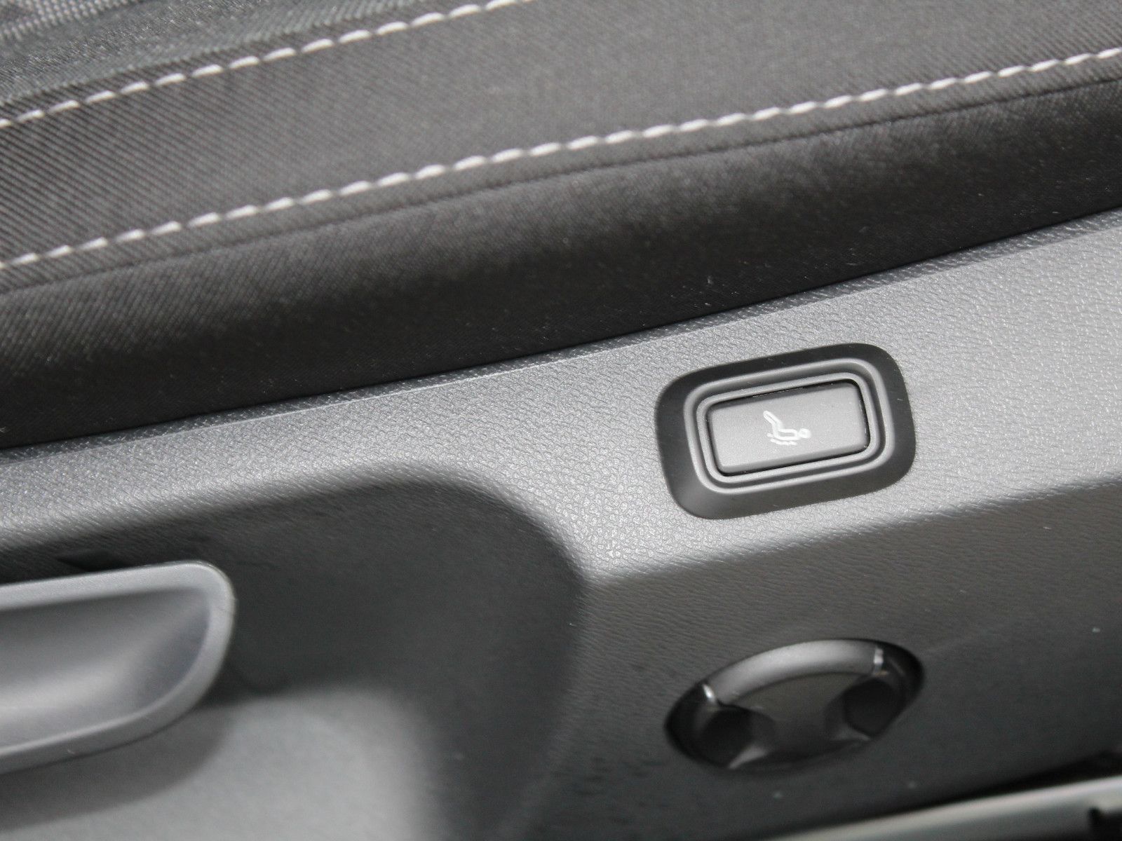 Skoda Octavia Style 2,0 TDI DSG Head Up Kamera Virtual