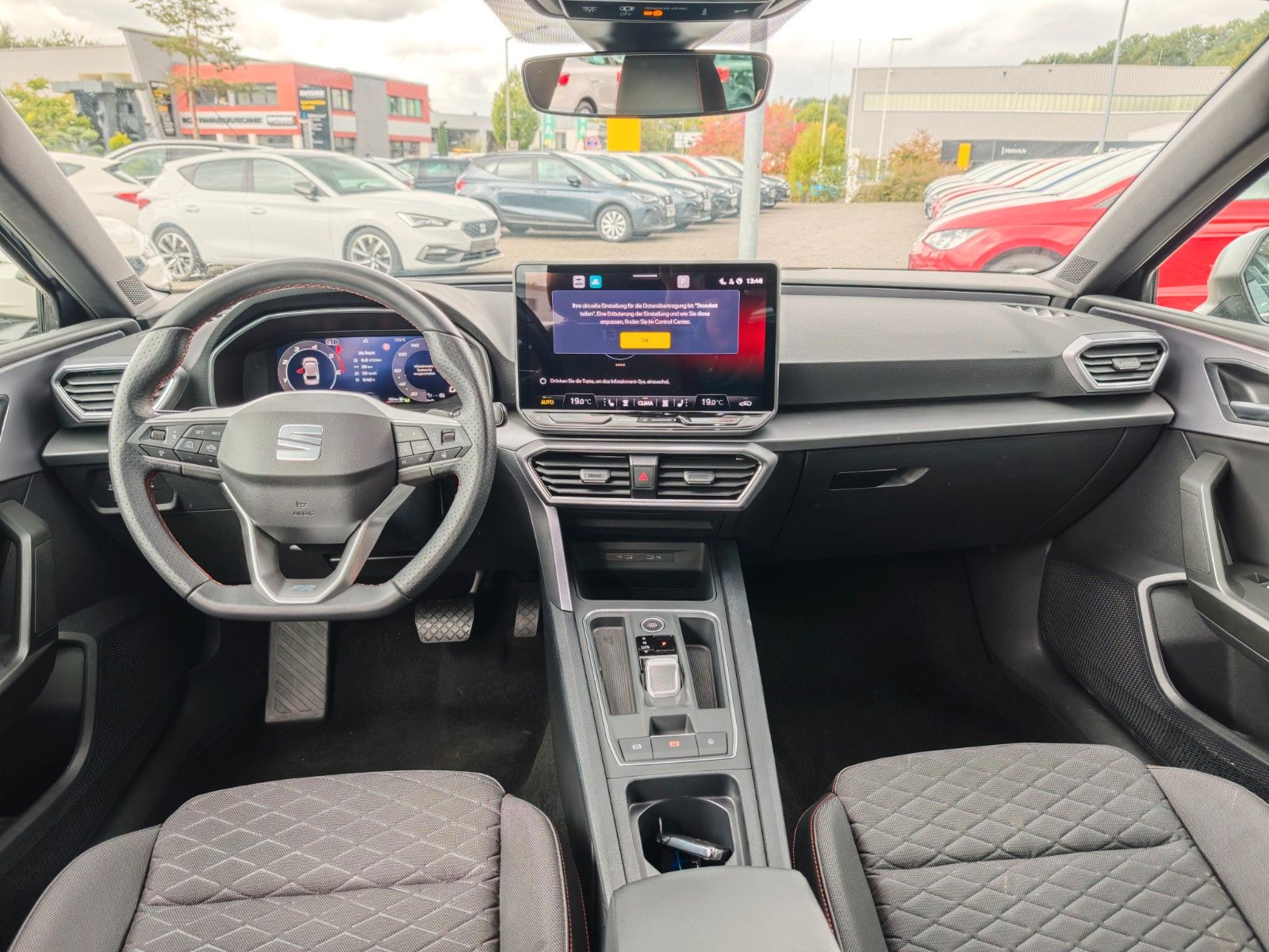 Seat Leon Sportstourer FR DSG 150PS NAVI+AHK+SHZ+APP+