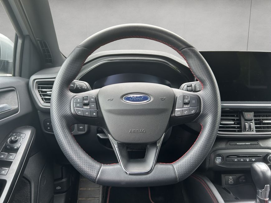 Ford Focus Turnier 1.0 EcoBoost Hybrid Aut. ST-LINE X