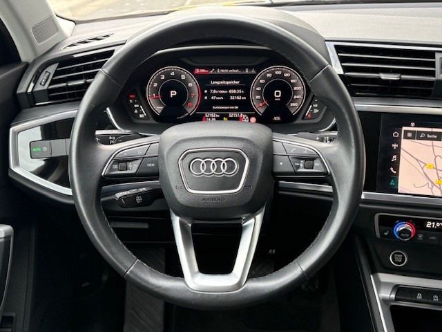 Audi Q3 40 TFSI QUATTRO S LINE - Samsaru's Car Outlet