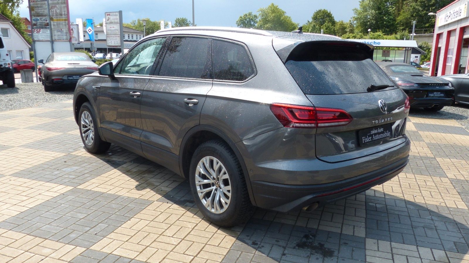 Volkswagen Touareg 3.0 TDI 4 Motion - Samsaru's Car Outlet