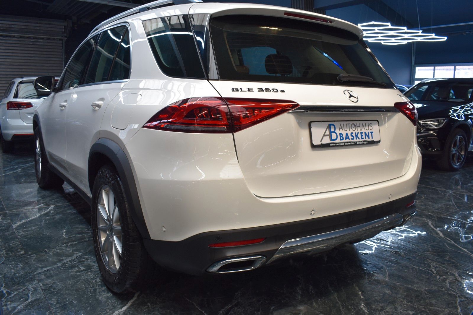 Mercedes-Benz GLE 350 e 4Matic*LEDER*KAMERA*AHK*LED*WIDESCREEN