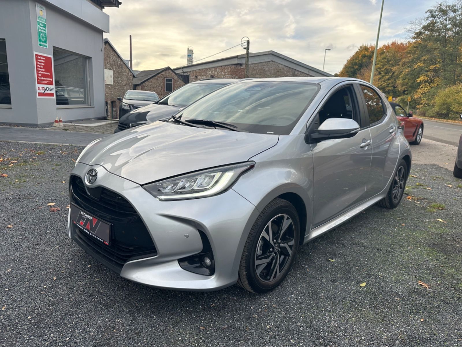 Toyota Yaris Hybrid Style Comfort/PDC/TW/LED/CarPlay