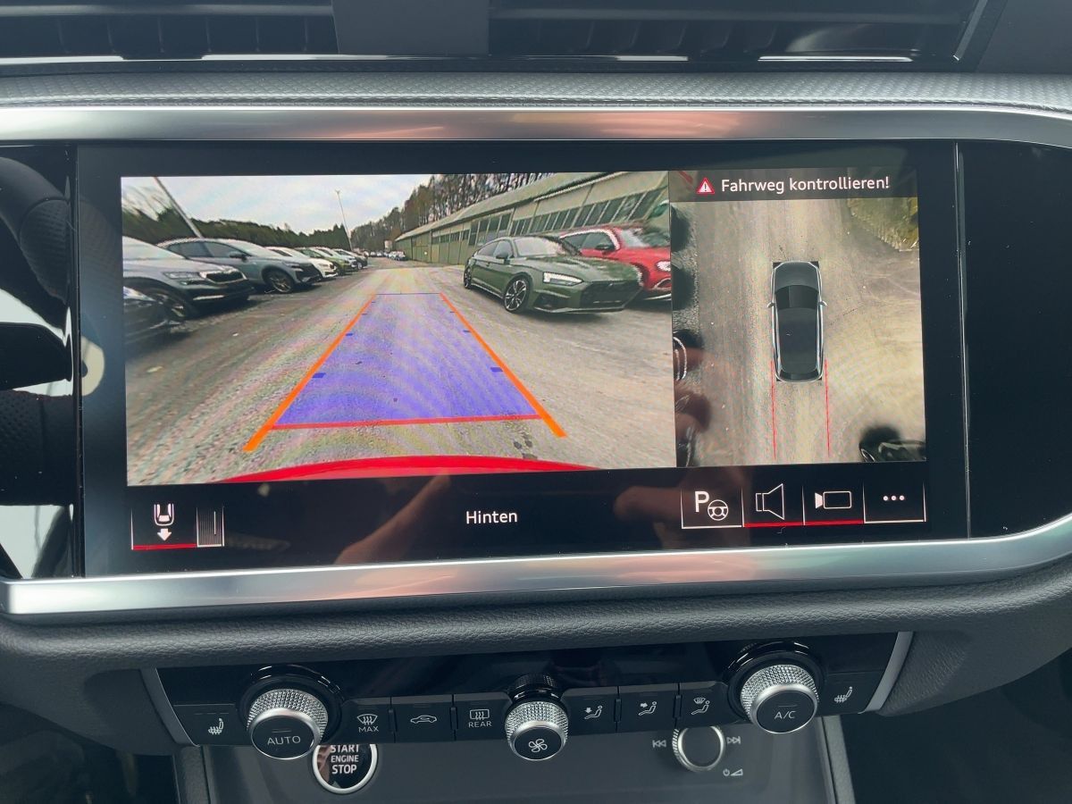 Audi Q3 40 TDI QU S-LINE MATRIX+NAV+SONOS+RFK+AHK+20"