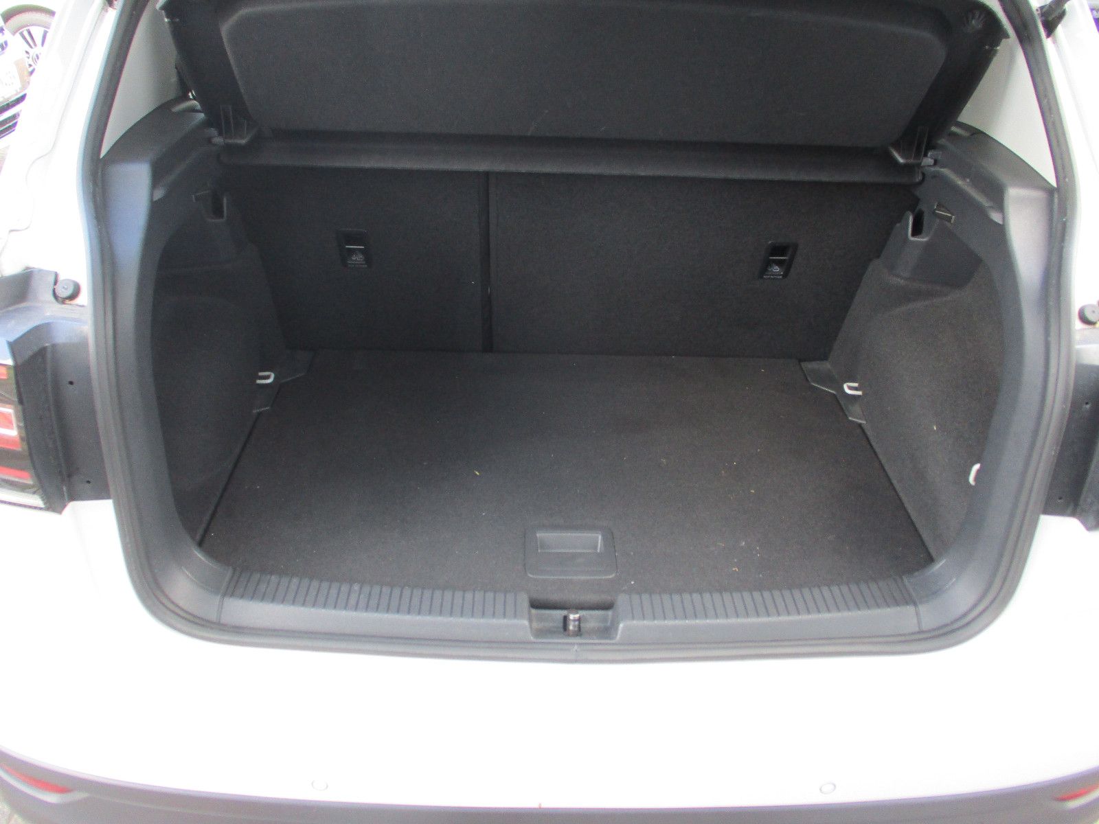 Volkswagen T-Cross Style DSG - Samsaru's Car Outlet