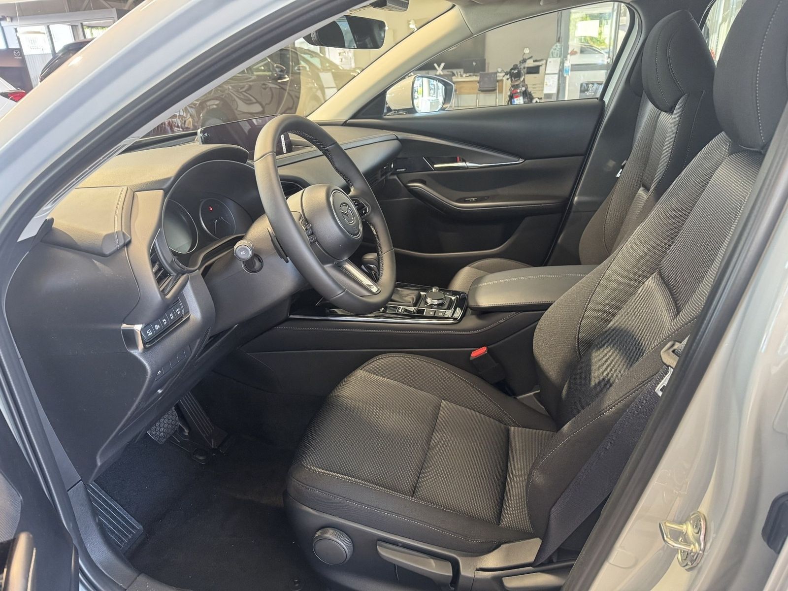 Mazda CX-30 2.5L e-SKYACTIV G 140ps 6AT Exclusive-line