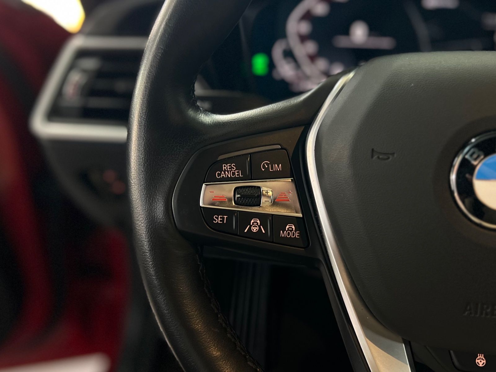 BMW 330 e Lim. Luxury Line 3D+HuD+Laser+Dashcam uvm.