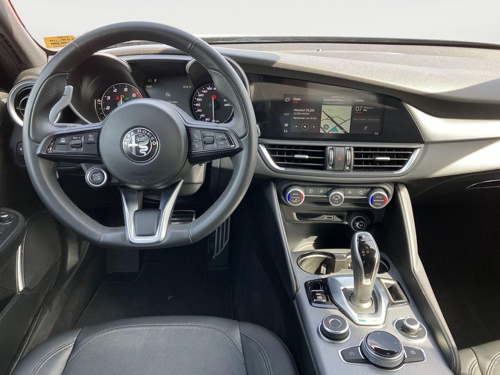 Alfa Romeo Giulia Sprint 2.0 Turbo 16V Automatik*Navi*Klima