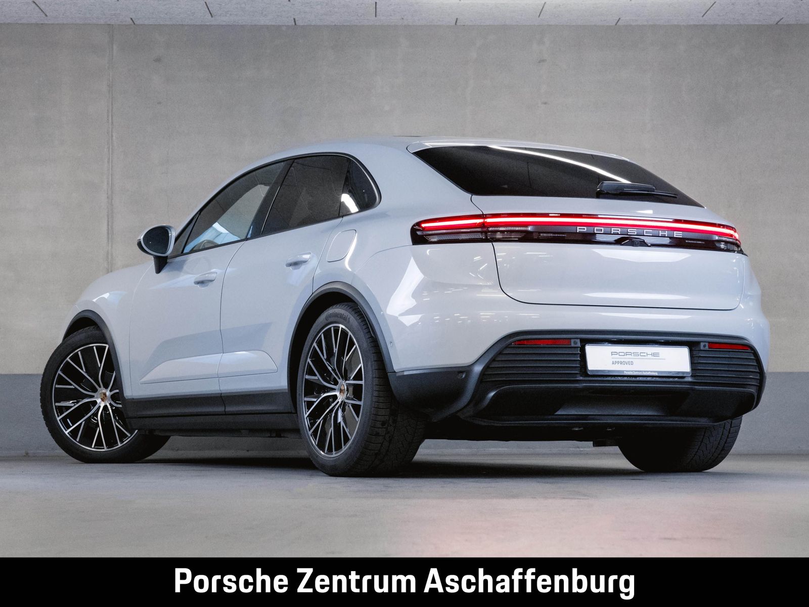 Porsche Macan 4 Electric - Samsaru's Car Outlet