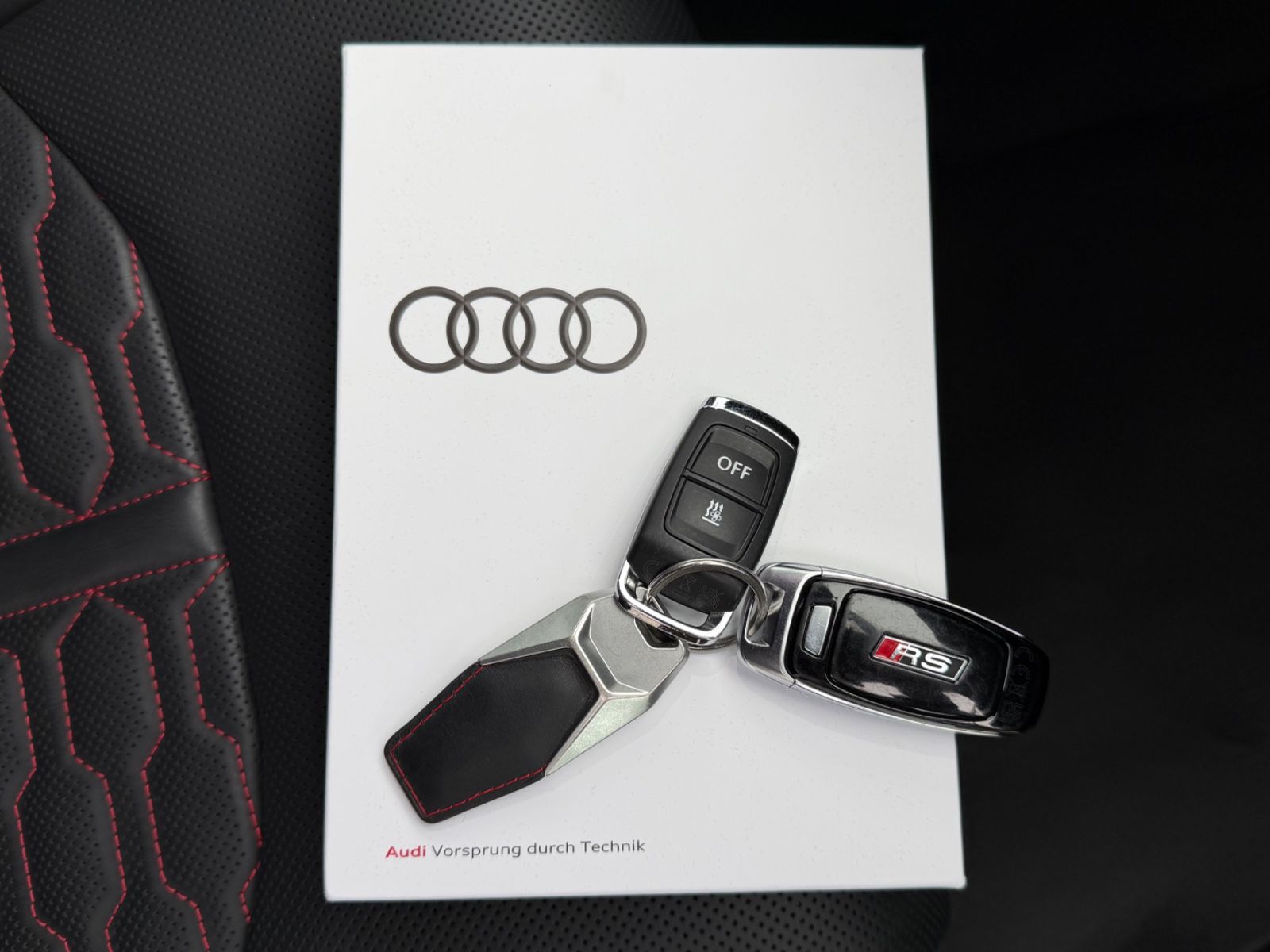 Audi RSQ8  4.0 TFSI quattro.Standheizung.