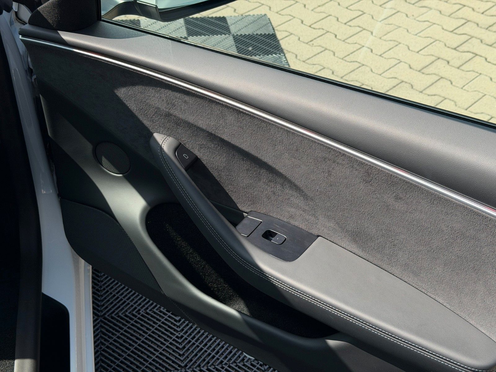 Tesla MODEL 3 HIGHLAND LR AWD | ENHANCED AP 4 KI |