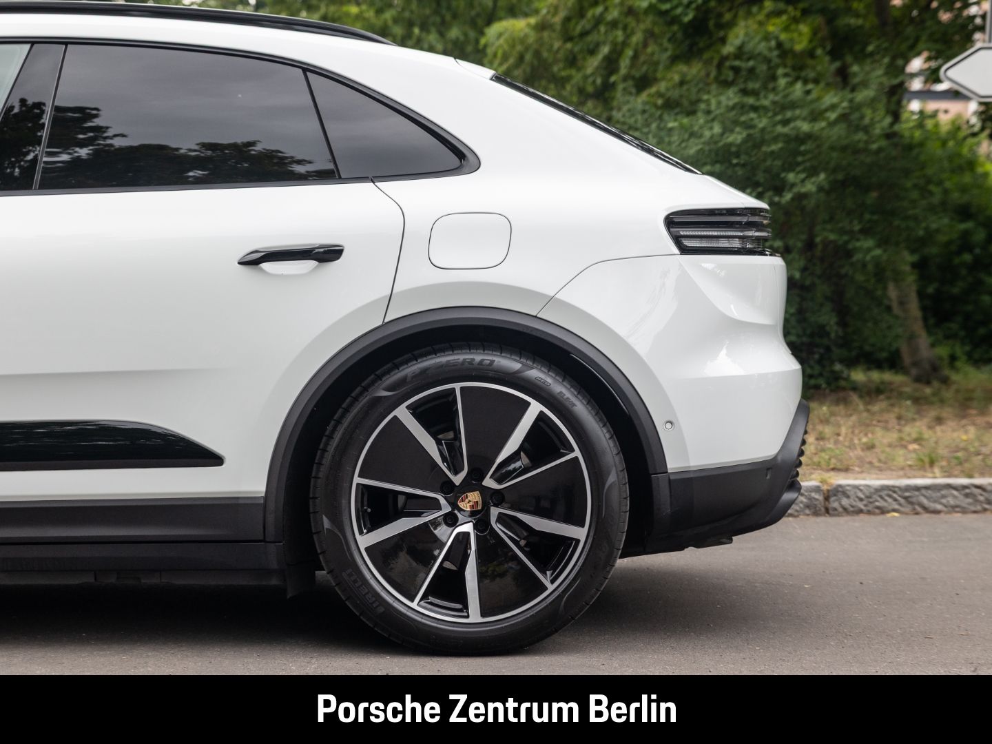 Porsche Macan 4 Surround-View Luftfederung LED-Matrix