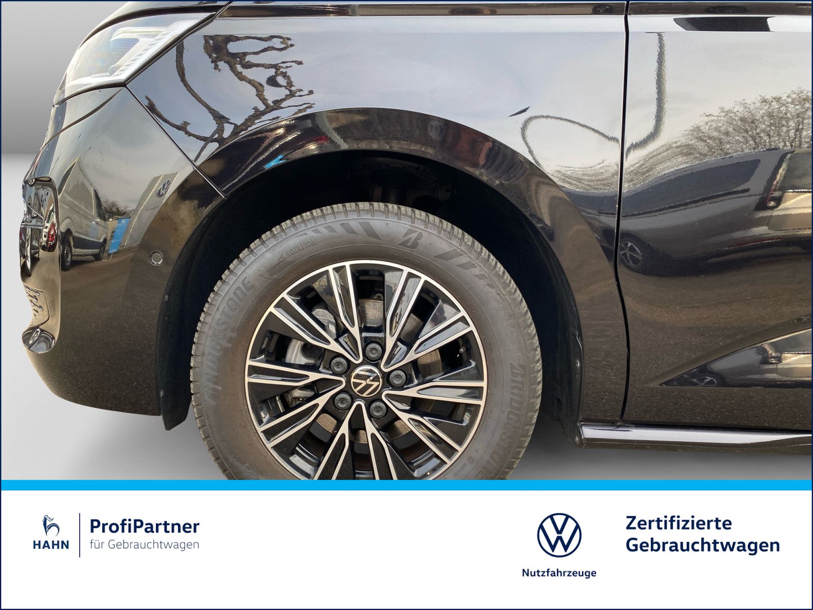Volkswagen T7 Multivan 2.0TDI - Samsaru's Car Outlet