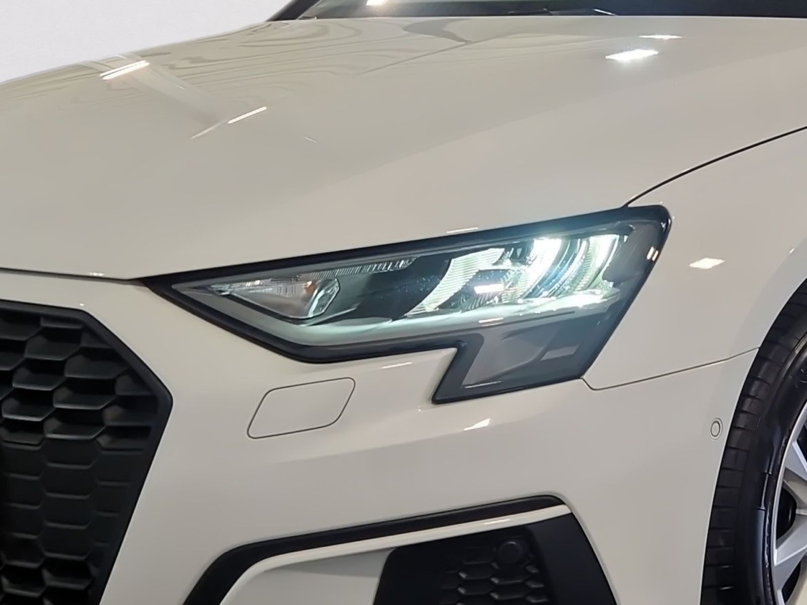 Audi A3 Sportback 30 TFSI - Samsaru's Car Outlet