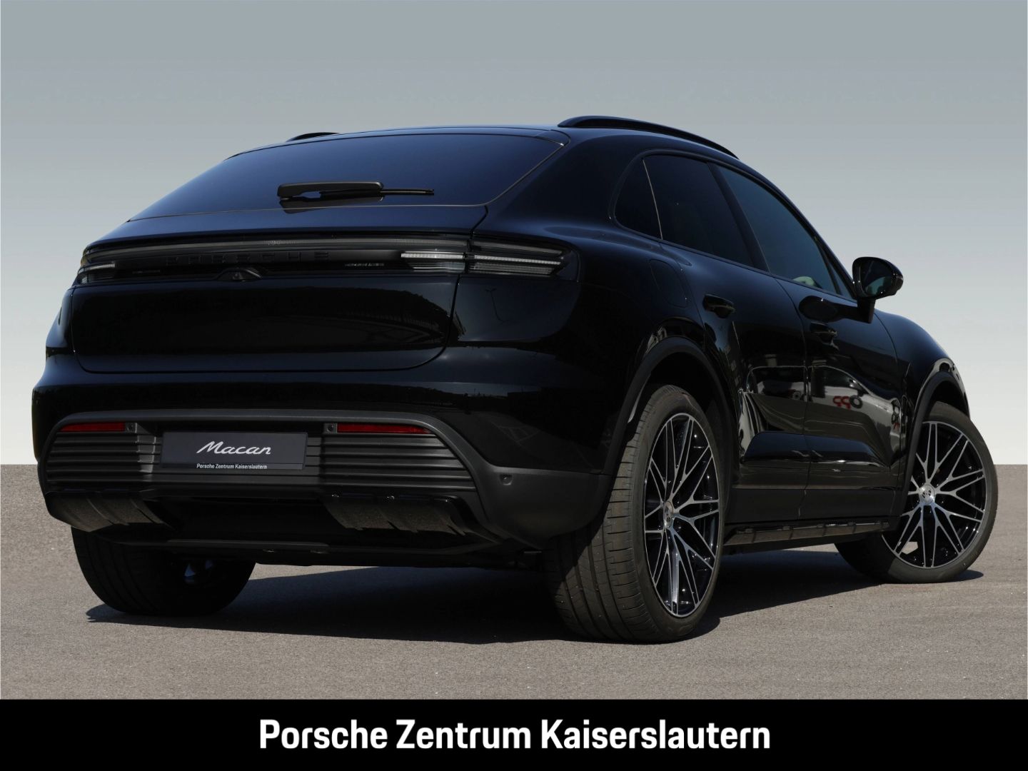Porsche Macan 4 BOSE Panoramadach Surround View LED