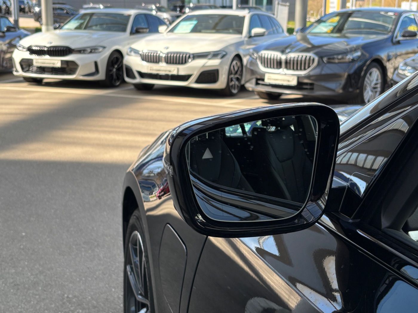 BMW 330e Touring AHK/HeadUp/360 GARANTIE bis 12/2029