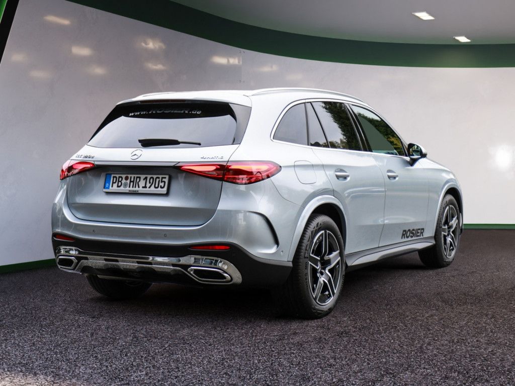 Mercedes-Benz GLC 220 d 4M AMG Line AHK Abstandstemp. LED Pano