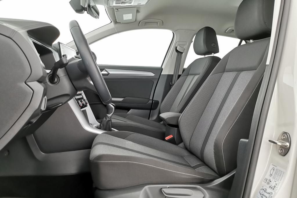 Volkswagen T-Roc Life 1.0 TSI - Samsaru's Car Outlet