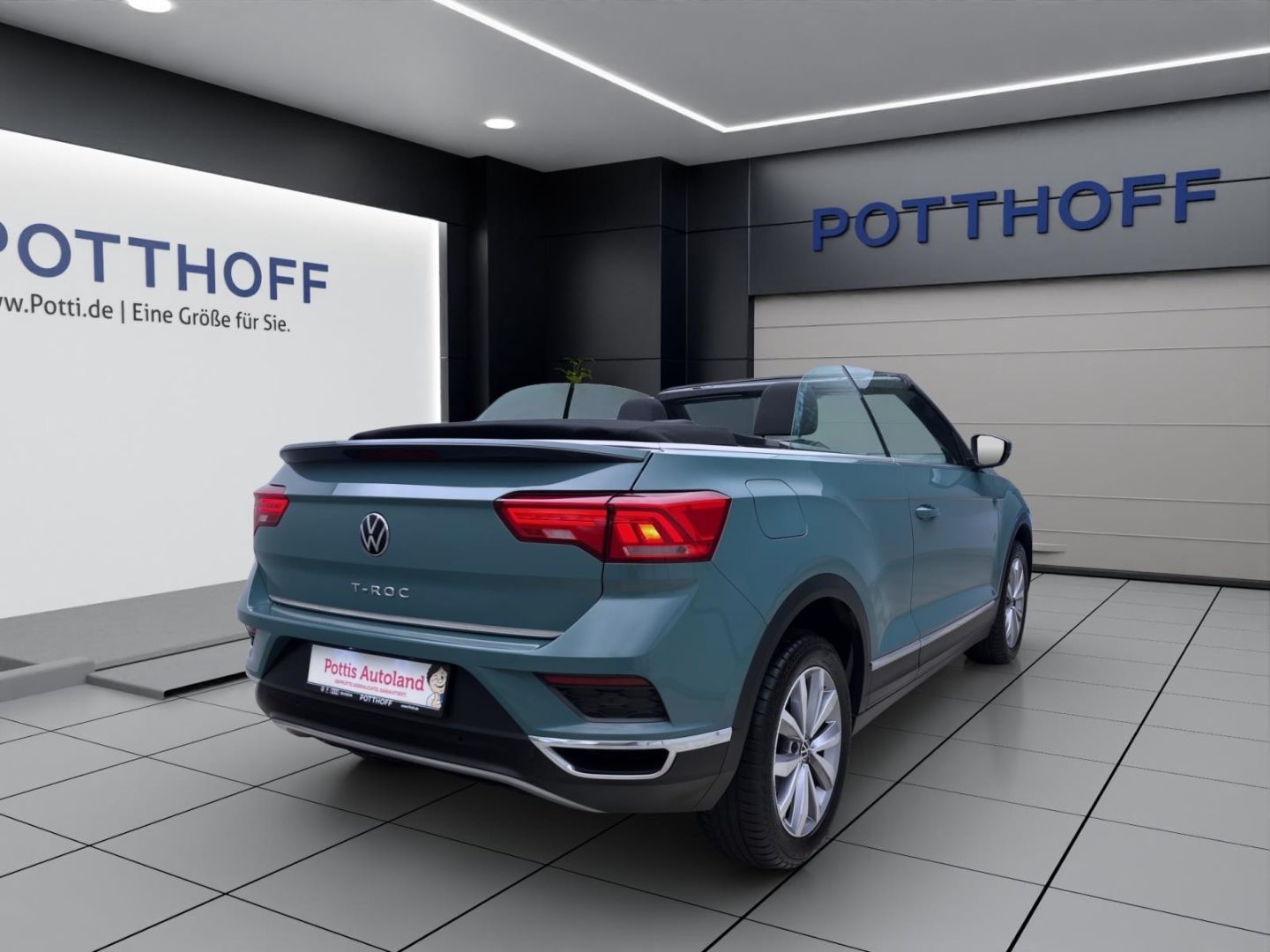 Volkswagen T-Roc Cabrio 1.0 TSI STYLE - Samsaru's Car Outlet