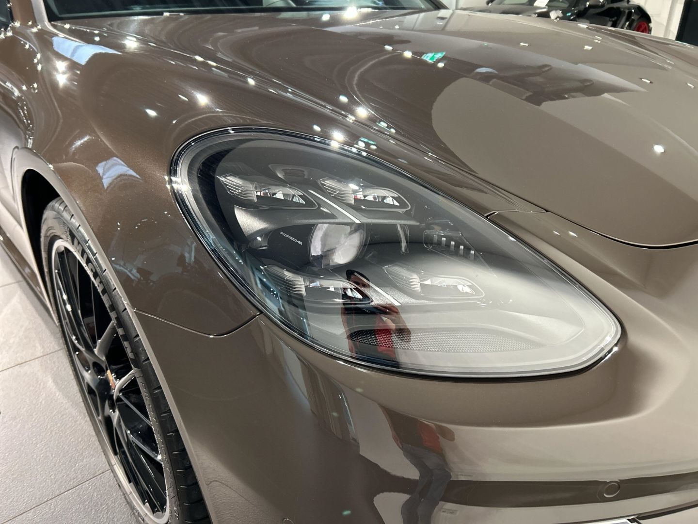 Porsche Panamera 4S E-Hybrid Sport Turismo Luftfederung